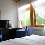 & Restaurant Park Cafe Isa