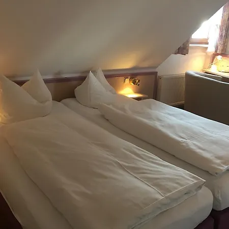 Hotel&restaurant Park Cafe Isa Hotel