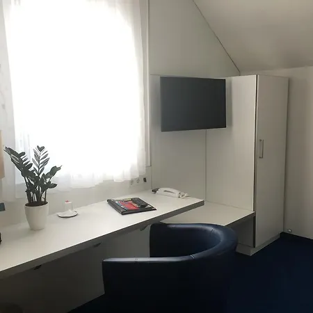 호텔 & Restaurant Park Cafe Isa