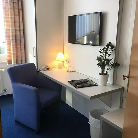 Ξενοδοχείο & Restaurant Park Cafe Isa 3*