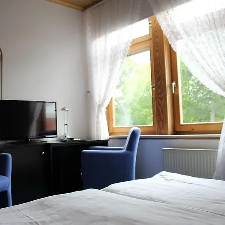 & Restaurant Park Cafe Isa