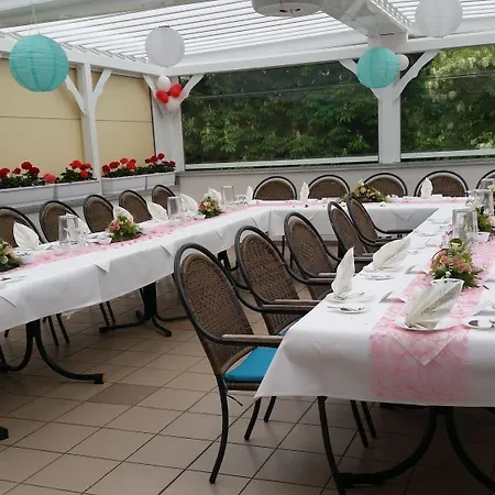 & Restaurant Park Cafe Isa Ερφούρτη