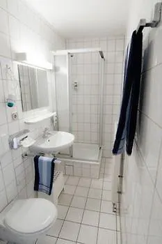 Otel & Restaurant Park Cafe Isa 3*