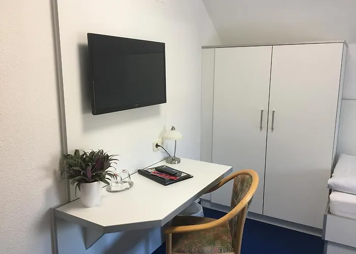 Hotel Hotel&restaurant Park Cafe Isa 3*