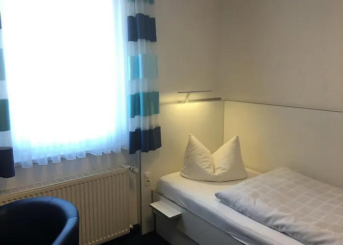 Otel & Restaurant Park Cafe Isa