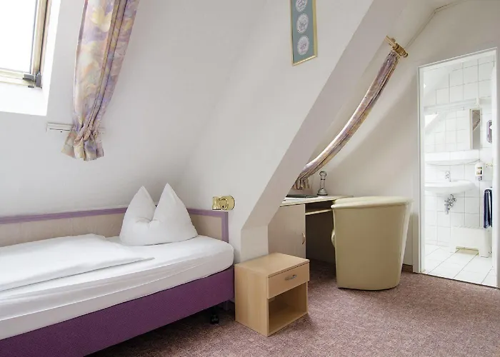 Hotel Hotel&restaurant Park Cafe Isa 3*